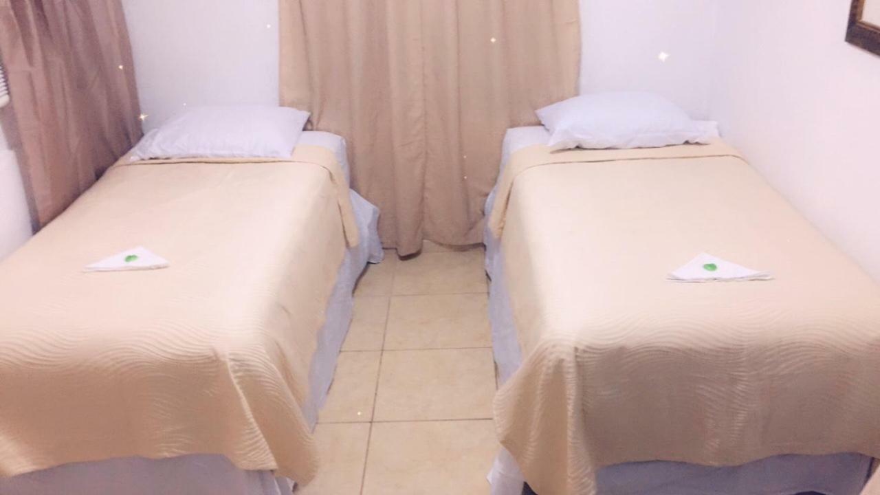 Great Savannah Guesthouse Sabana Grande Kültér fotó